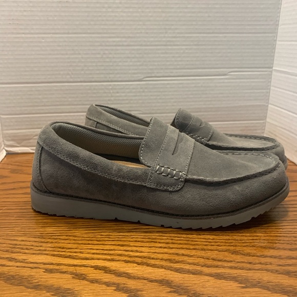 Lands' End Gray Penny Loafers Sleek Suede Slip-Ons Size 11D lightweight Flexble - Picture 11 of 13